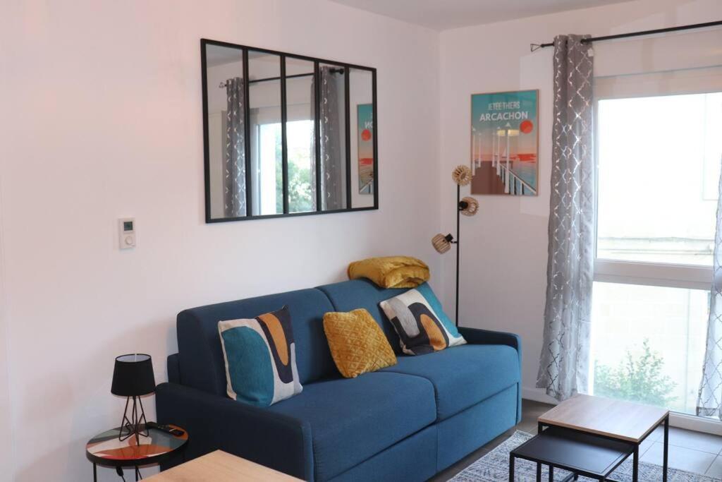 Les Cedres -Tram A 50 Metres, Bordeaux A 5 Minutes, Parking Apartment Cenon Exterior photo